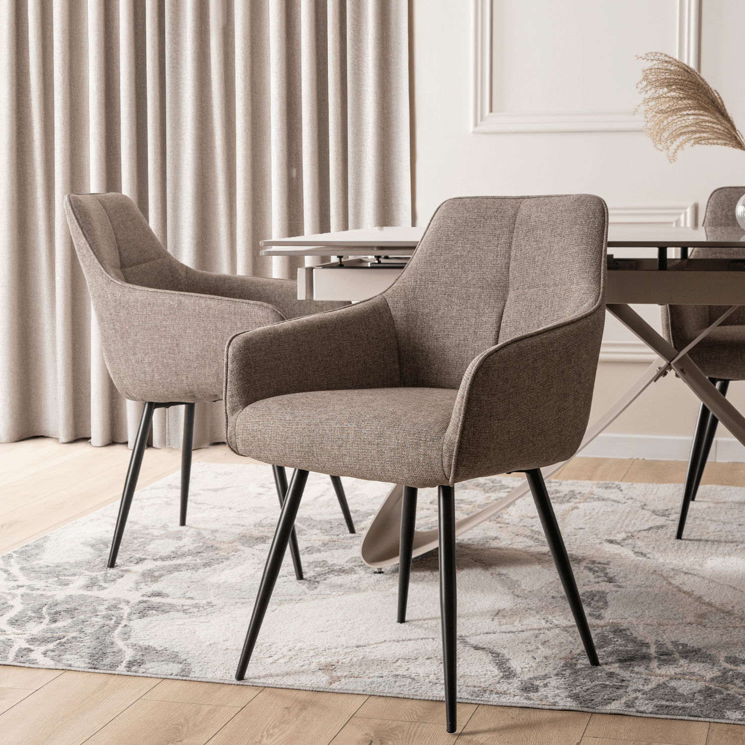 Krzesło Tapicerowane do Salonu PALMA Cappuccino Nowoczesne ME.PALMA/CAP/CZ/T/K