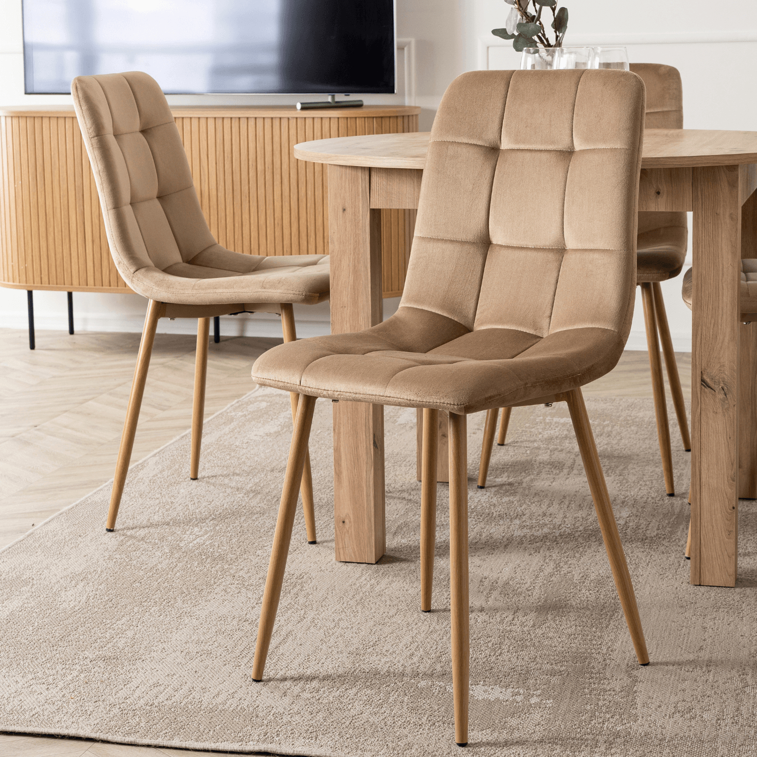 Krzesło Tapicerowane do Jadalni FREDY Beżowe Welurowe Nowoczesne Loft ME.FREDY/BZ/D/V/K