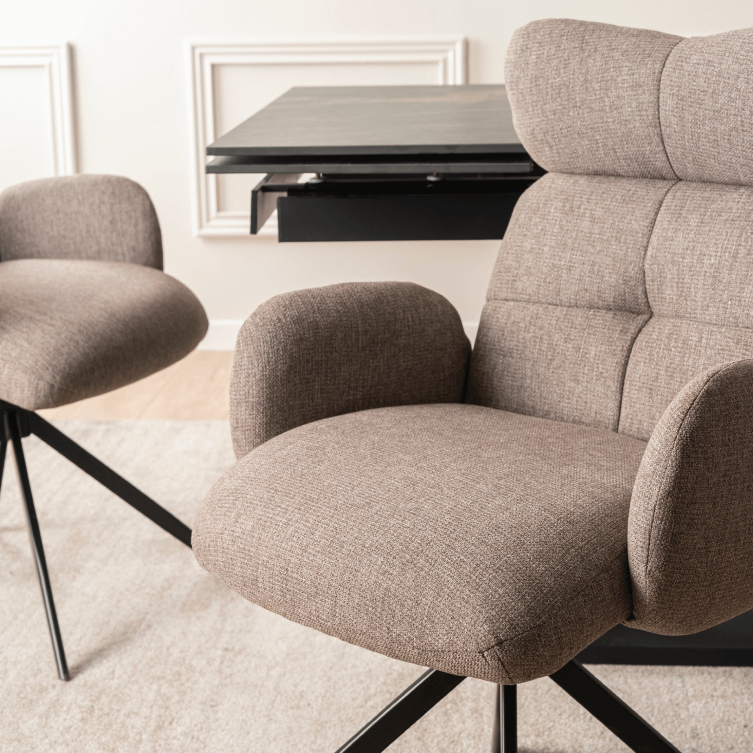 Krzesło Tapicerowane Obrotowe ALVARO Brązowe Nowoczesne ME.ALVARO/BR/T/K