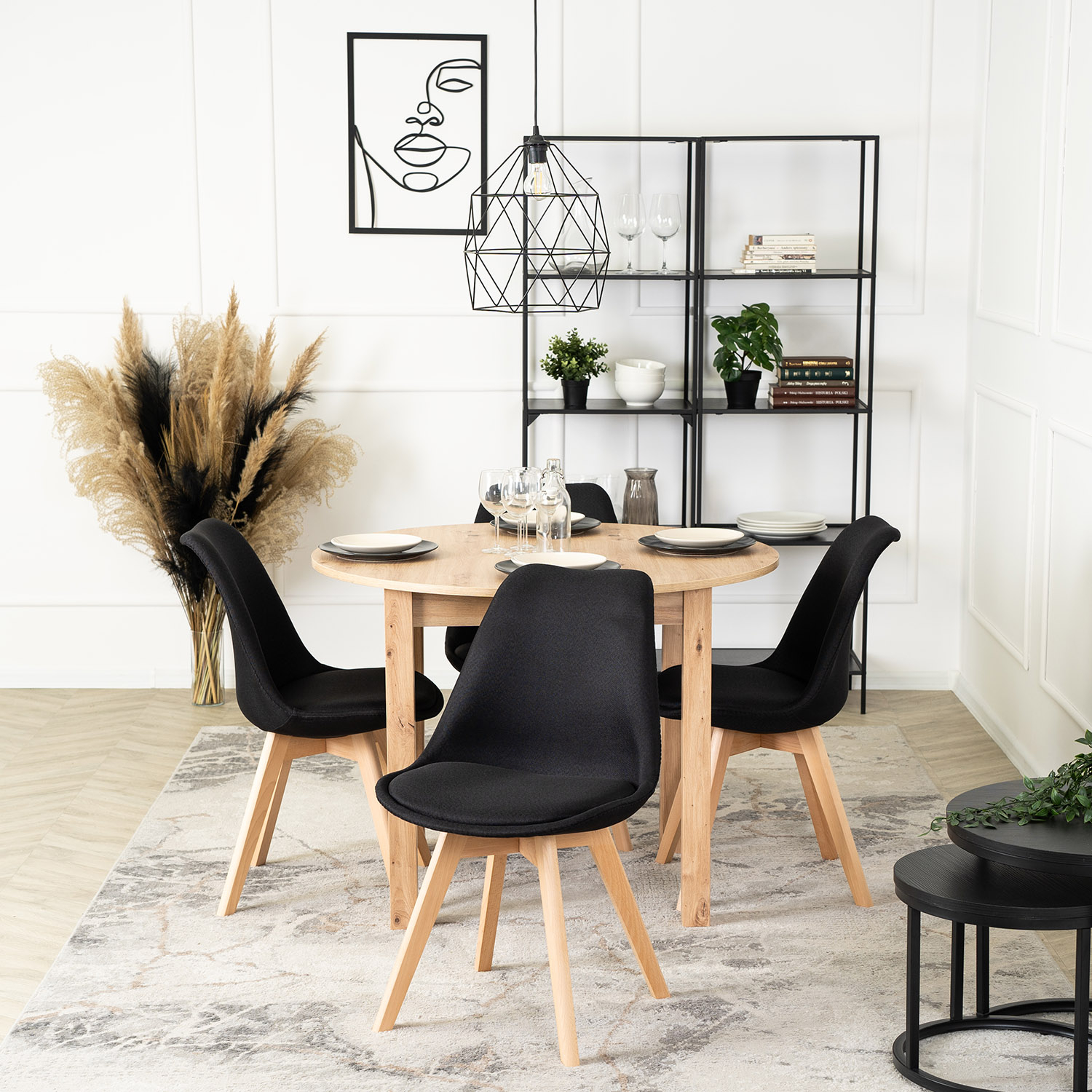 Krzesło Tapicerowane do Jadalni NEVEL Czarne Skandynawskie ME.NEVEL/CZ/D/T/K