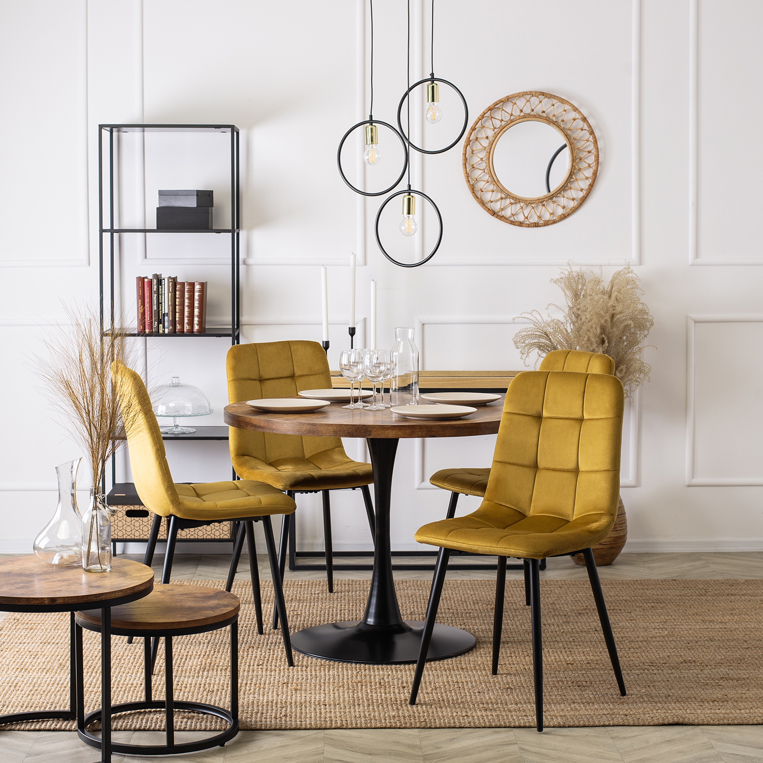 Zestaw Stół Okrągły LINO 100 cm Dąb Rustykalny/Czarny i 4 Krzesła Tapicerowane do Jadalni PERU Musztardowe Welurowe Nowoczesne LINO/DRU/S/PERU/CU/V/Z4