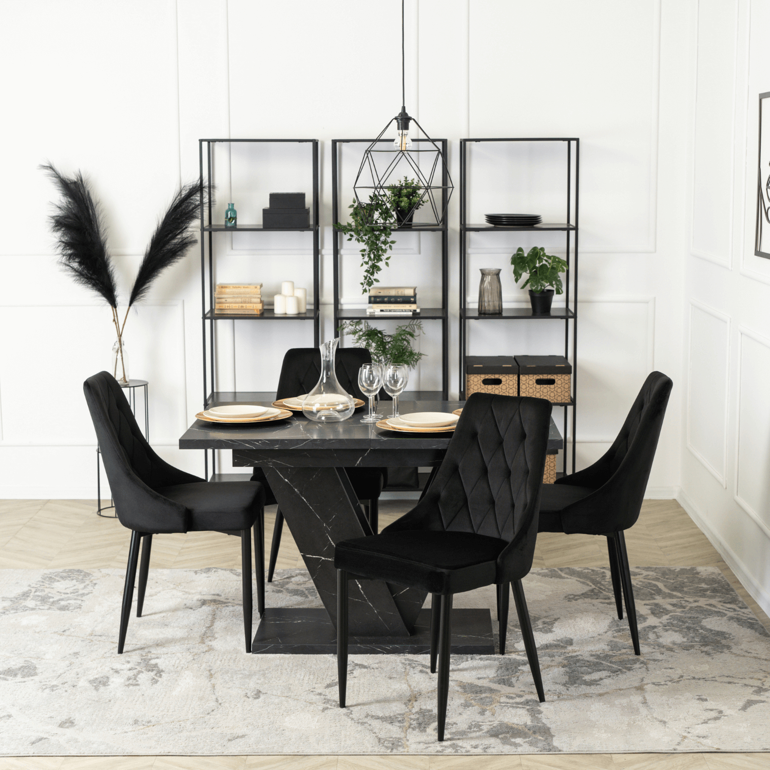 Zestaw Stół Prostokątny Rozkładany CLARK 120-160 cm Czarny Marmur i 4 Krzesła Tapicerowane CORK Czarne Welurowe Loft DUBAJ/CZM/S/CORK/CZ/V/Z4/K